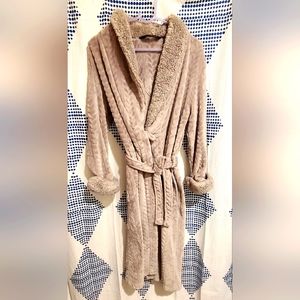 Womens bathrobe